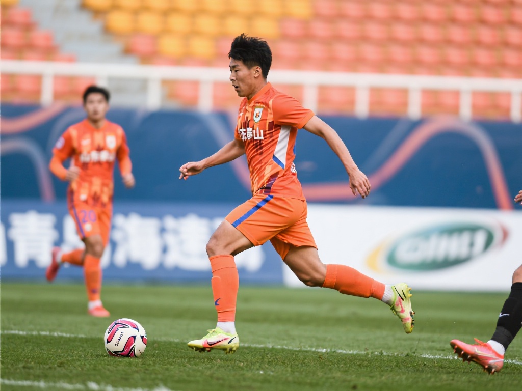 通过中场的 通过中场的